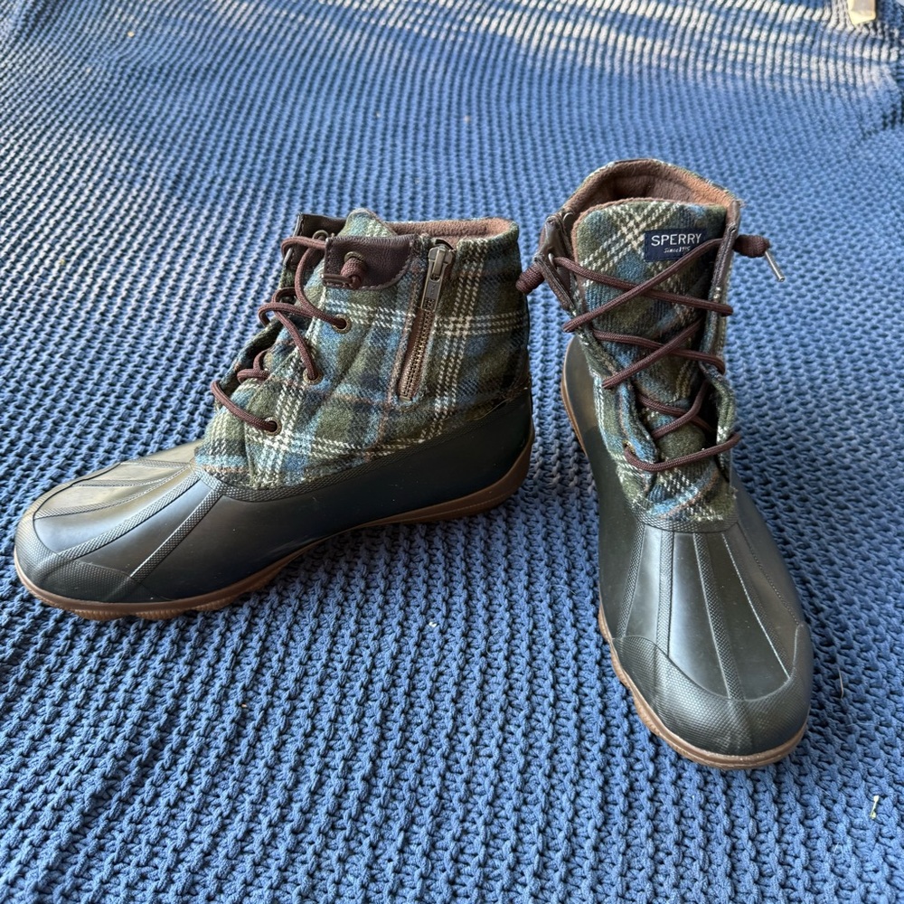 Sperry Boots Women's 10M Plaid Tartan Ankle Duck Boot Brown Wool Academia Preppy